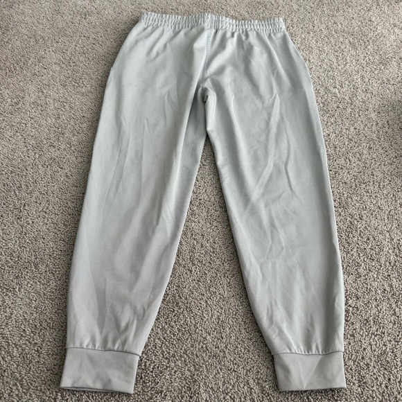 Vuori Lux Rib Performance Jogger Pants Size S Pale Grey Heather Pockets Ankle - Picture 6 of 10